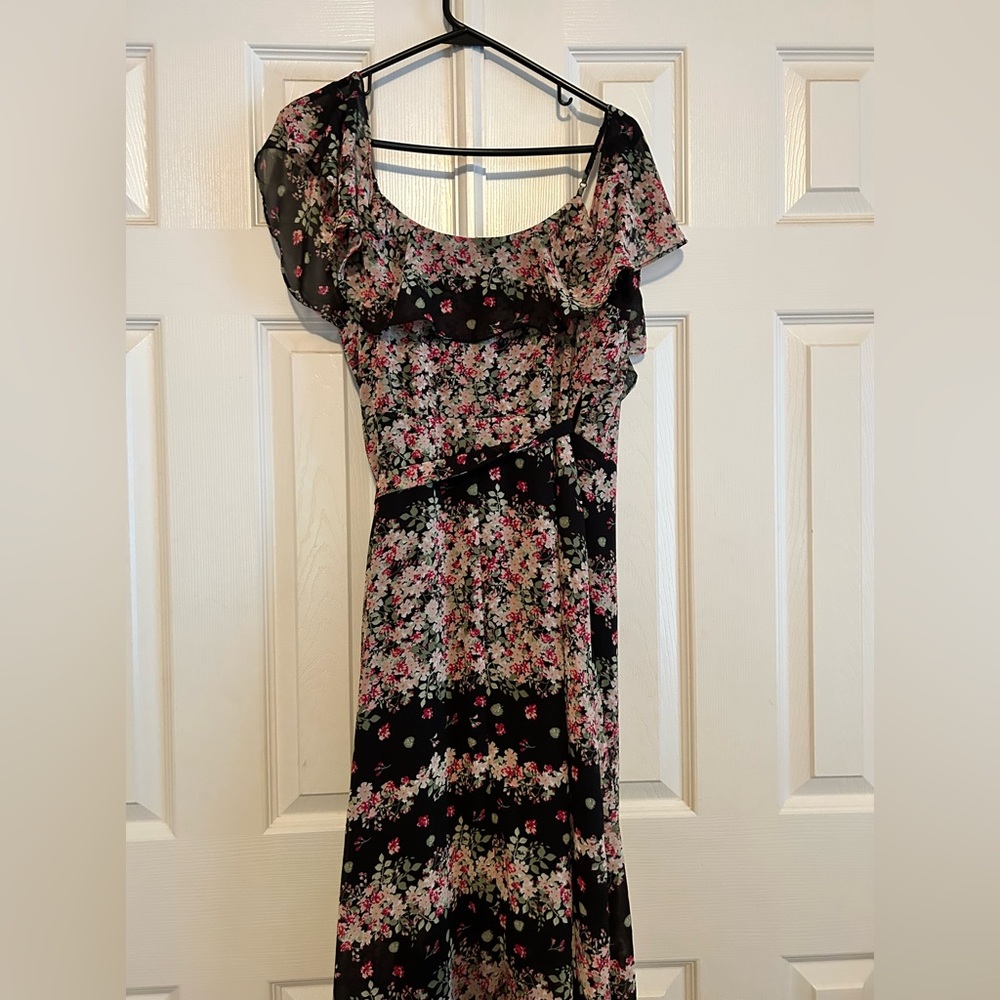 Sandy and Sid Dress Size small
